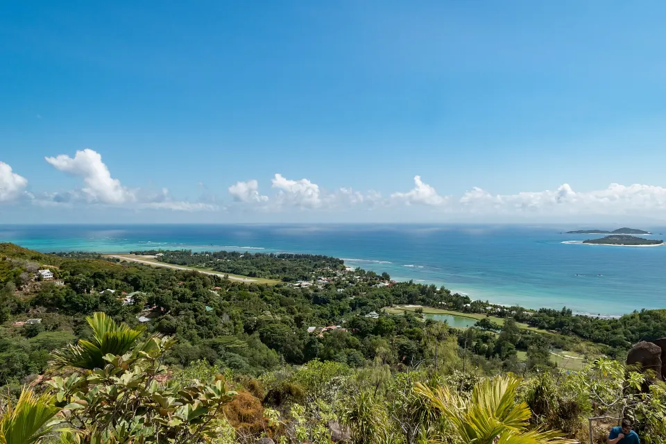 Mahe & Praslin