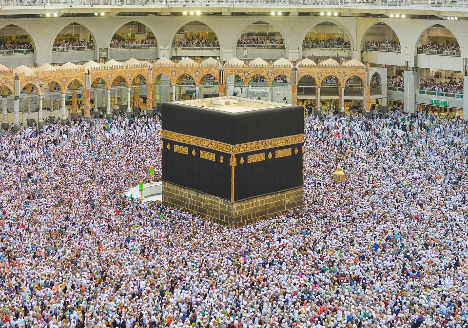 Umrah: Makkah & Madinah
